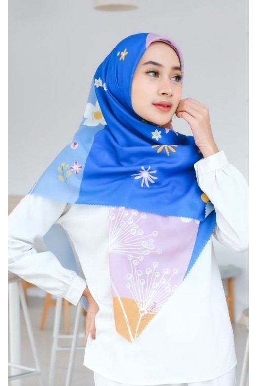 Azzura Zahra